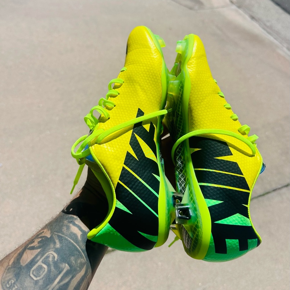 Nike Mercurial Vapor IX FG Soccer cleats